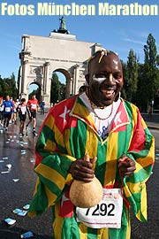 München Marathon am 8.10.2006. Zusätzlich mit einer attraktiven 10-Kilometer-Strecke  (Foto: Martin Schmitz)